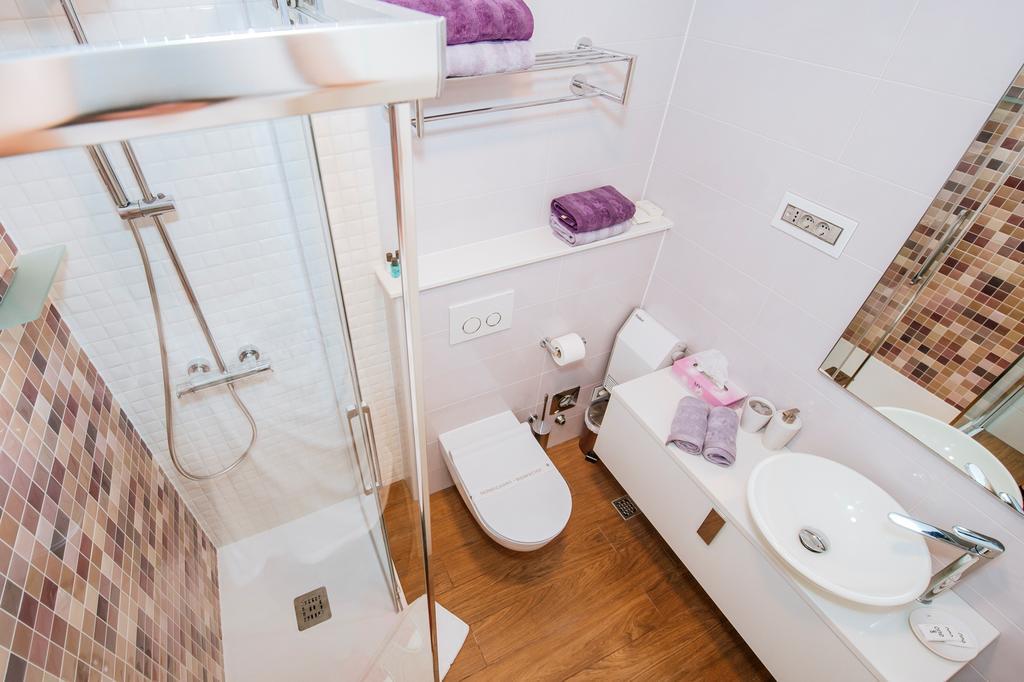 Suites One Zara Esterno foto